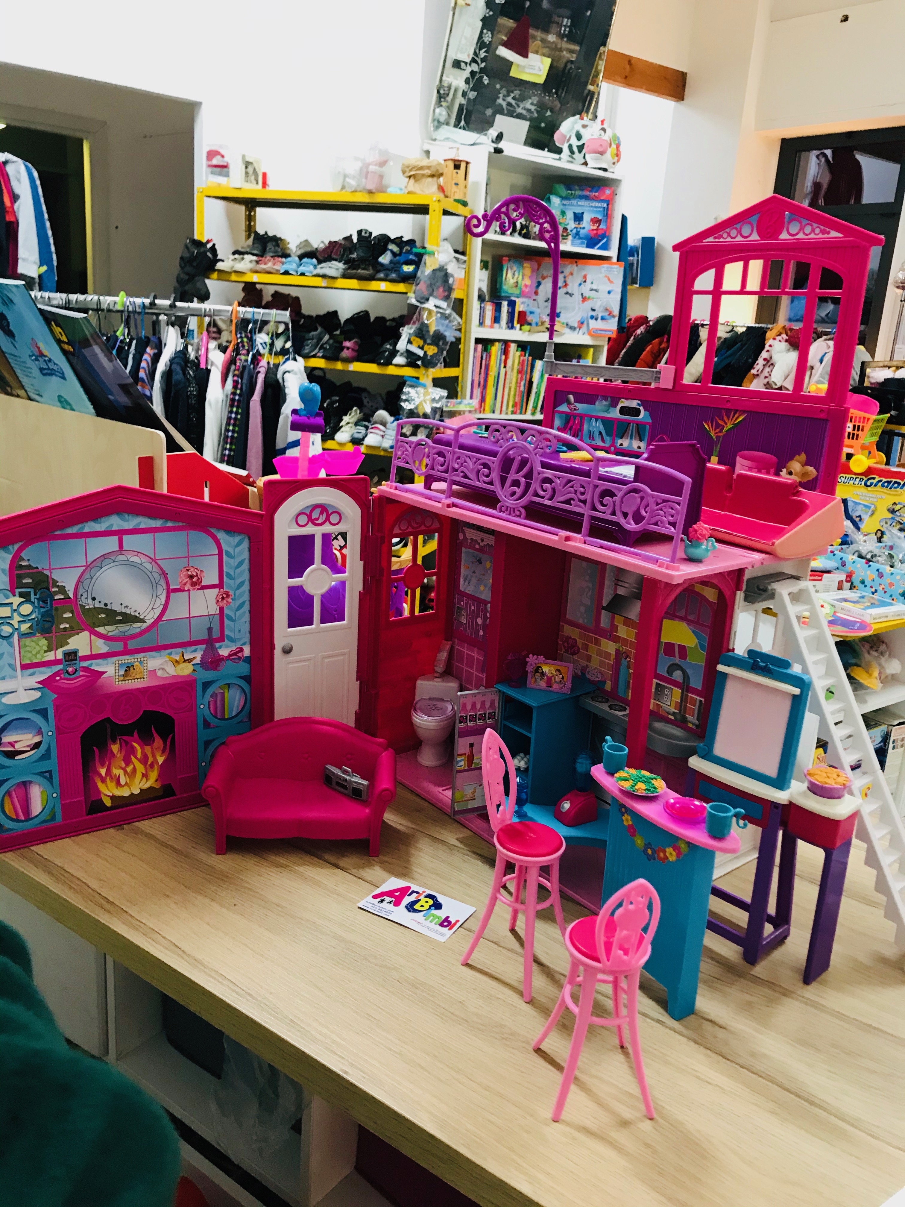 casa di barbie a valigetta