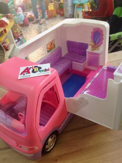 CAMPER GIOCATTOLO TIPO BARBIE