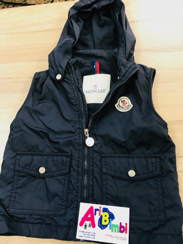 MONCLER SMANICATO 3 ANNI