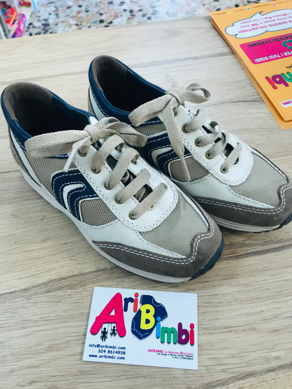 SCARPE GEOX N 31- PARI AL NUOVO SCARPE GEOX N 31- PARI AL NUOVO