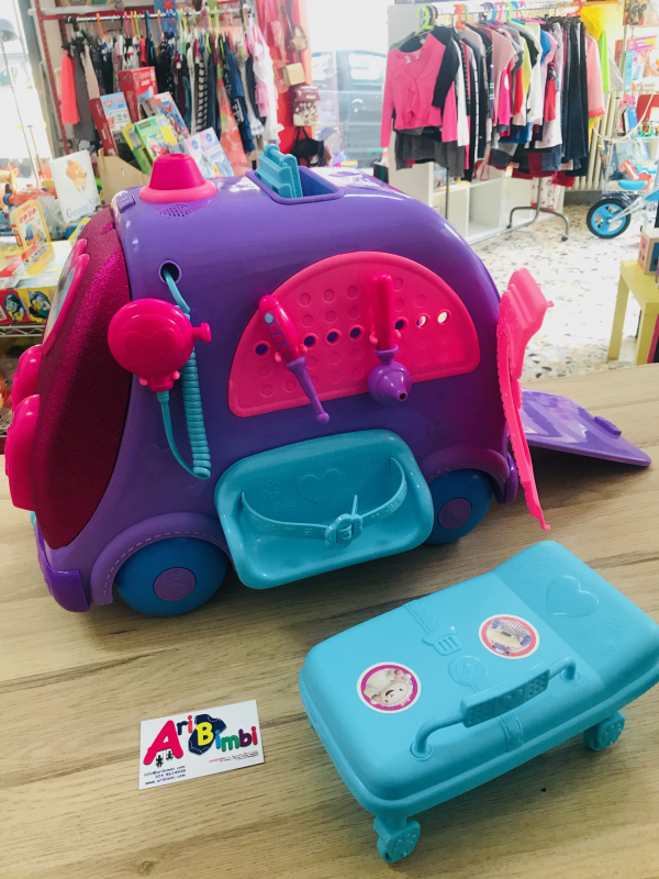 DOTTORESSA PELUCHE CLINICA MOBILE