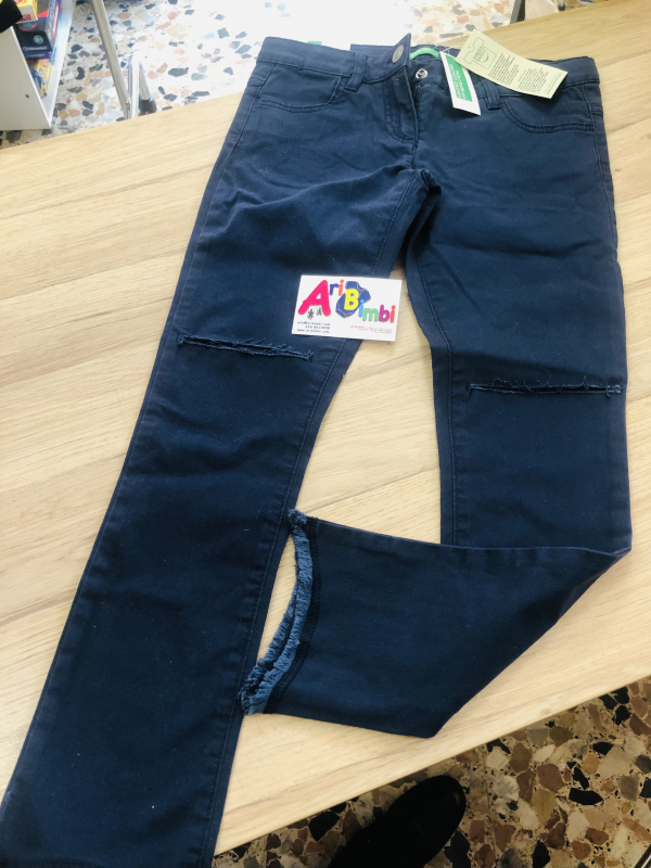 JEANS BENETTON 8-9 ANNI, NUOVI