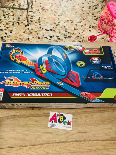 PISTA MACCHININE ACROBATICA TWISTER RACE TIPO HOTWHEELS