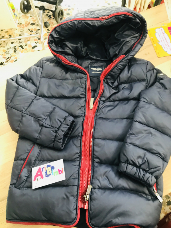 PIUMINO ASTON MARTIN CON SMANICATO STACCABILE 7 ANNI