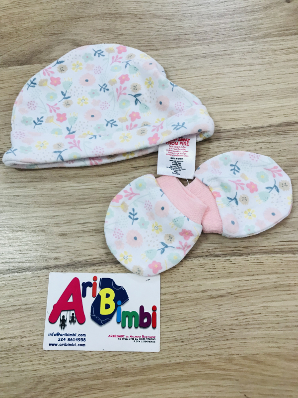 CAPPELLO E GUANTI 0 mesi, NUOVO CAPPELLO E GUANTI 0 mesi, NUOVO